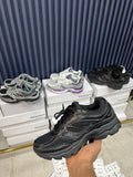Saucony full black