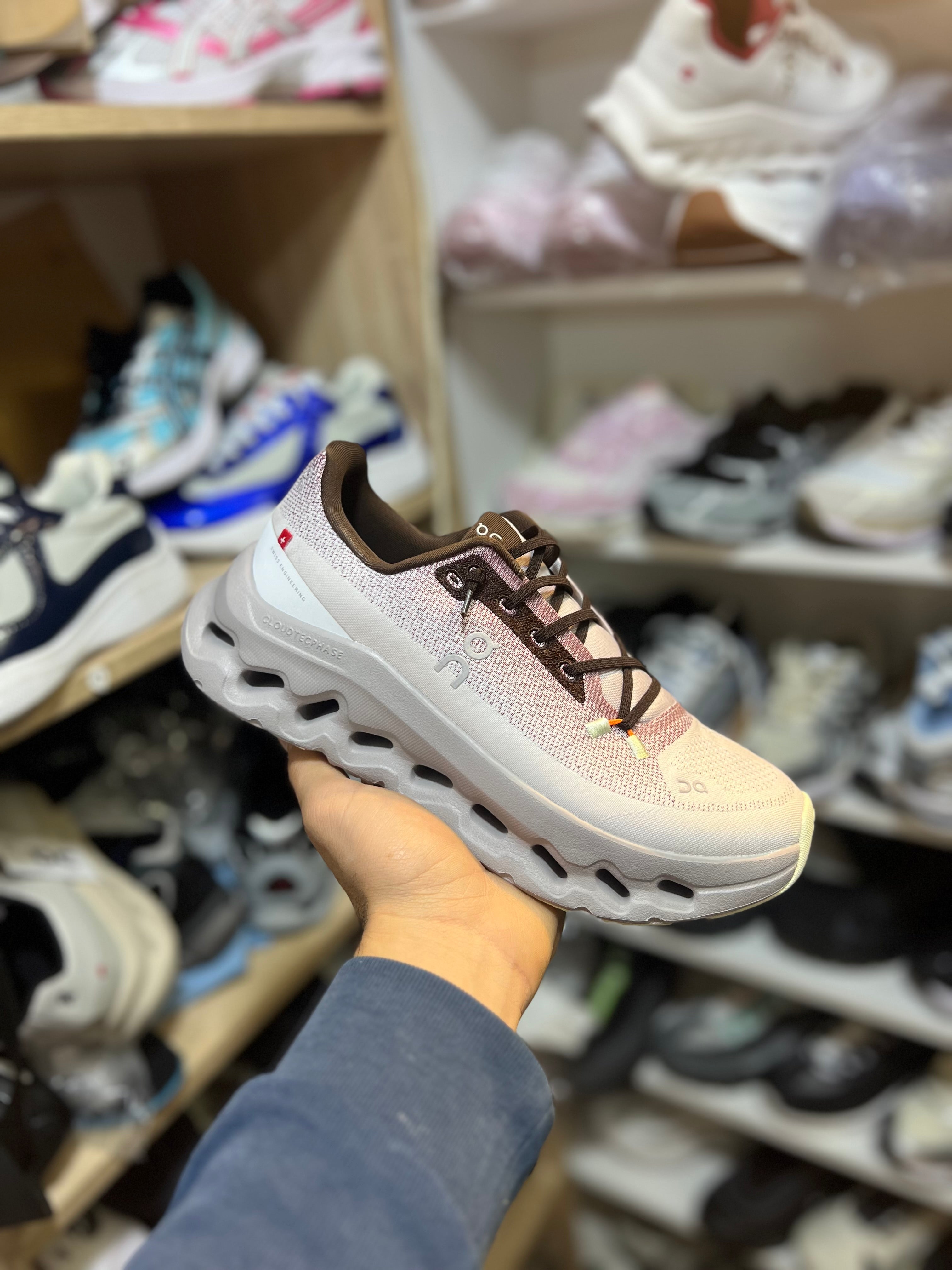 ON CLOUD FOR 👩