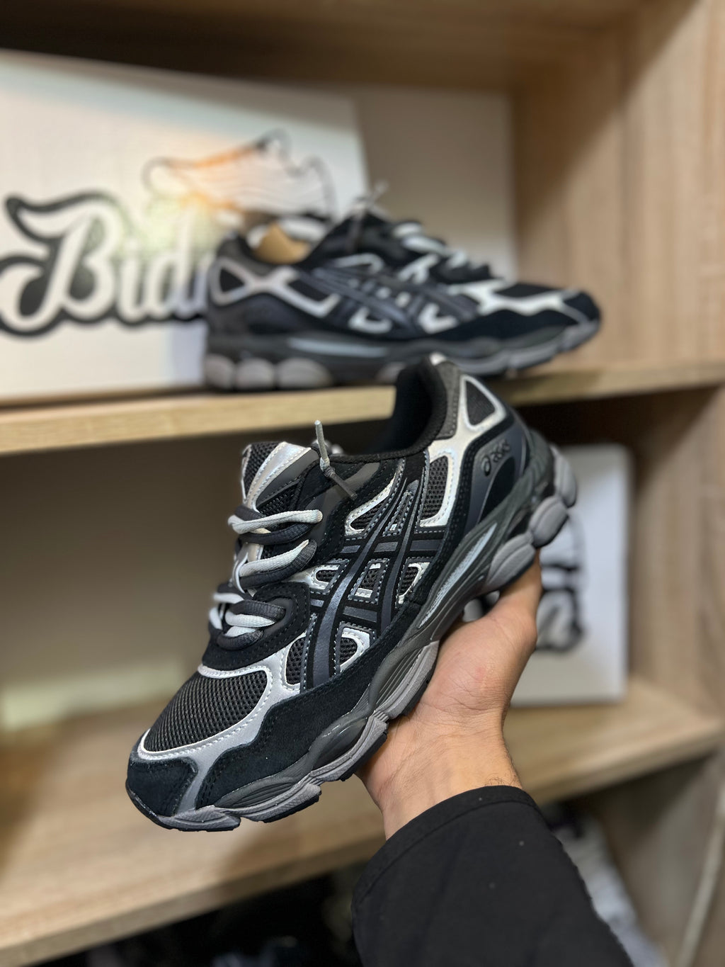 ASICS NYC DOUBLE LACET