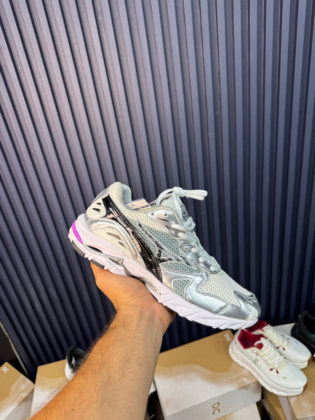 Mizzuno wave rider 10