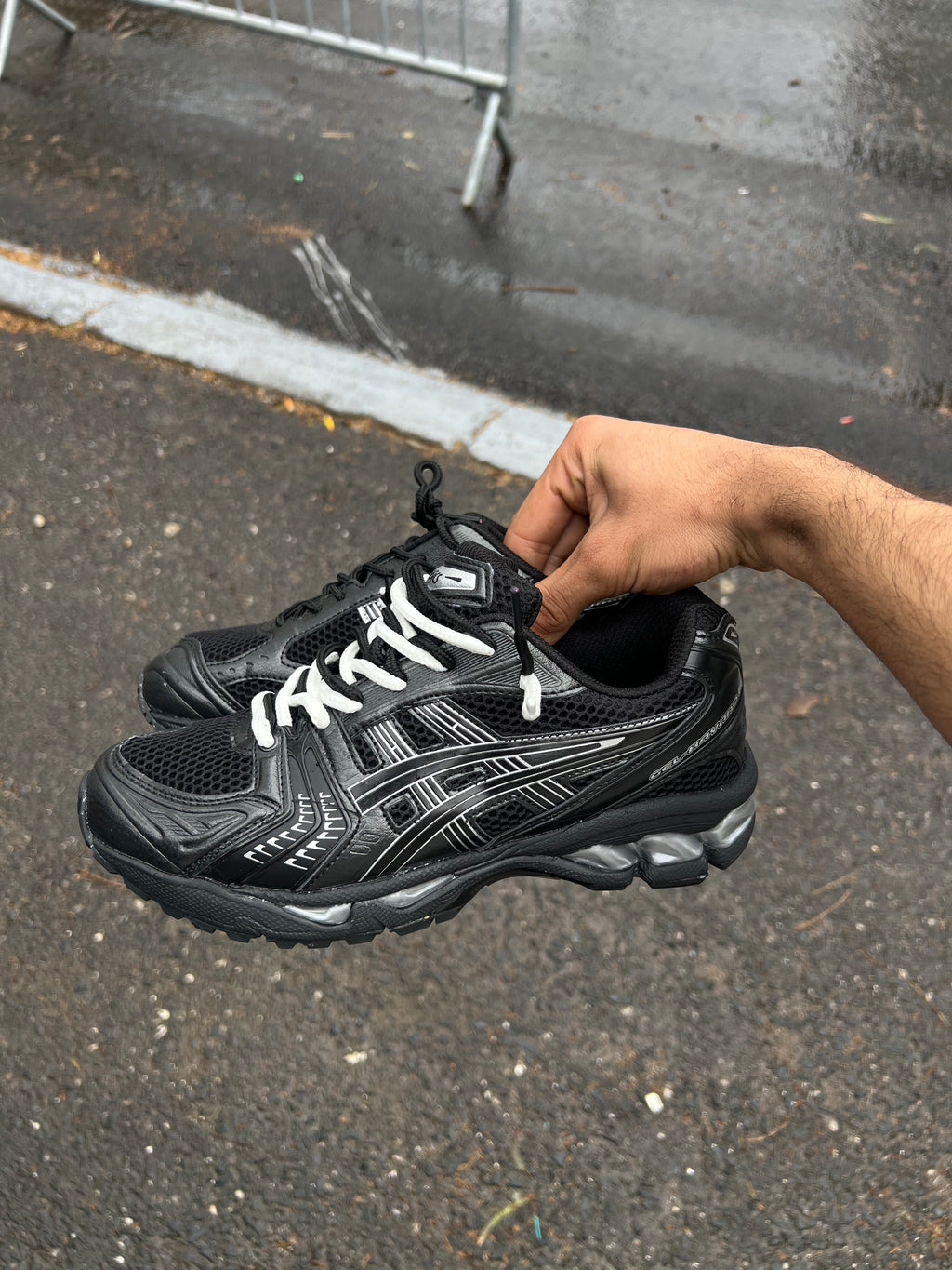 Asics kayano 14 black
