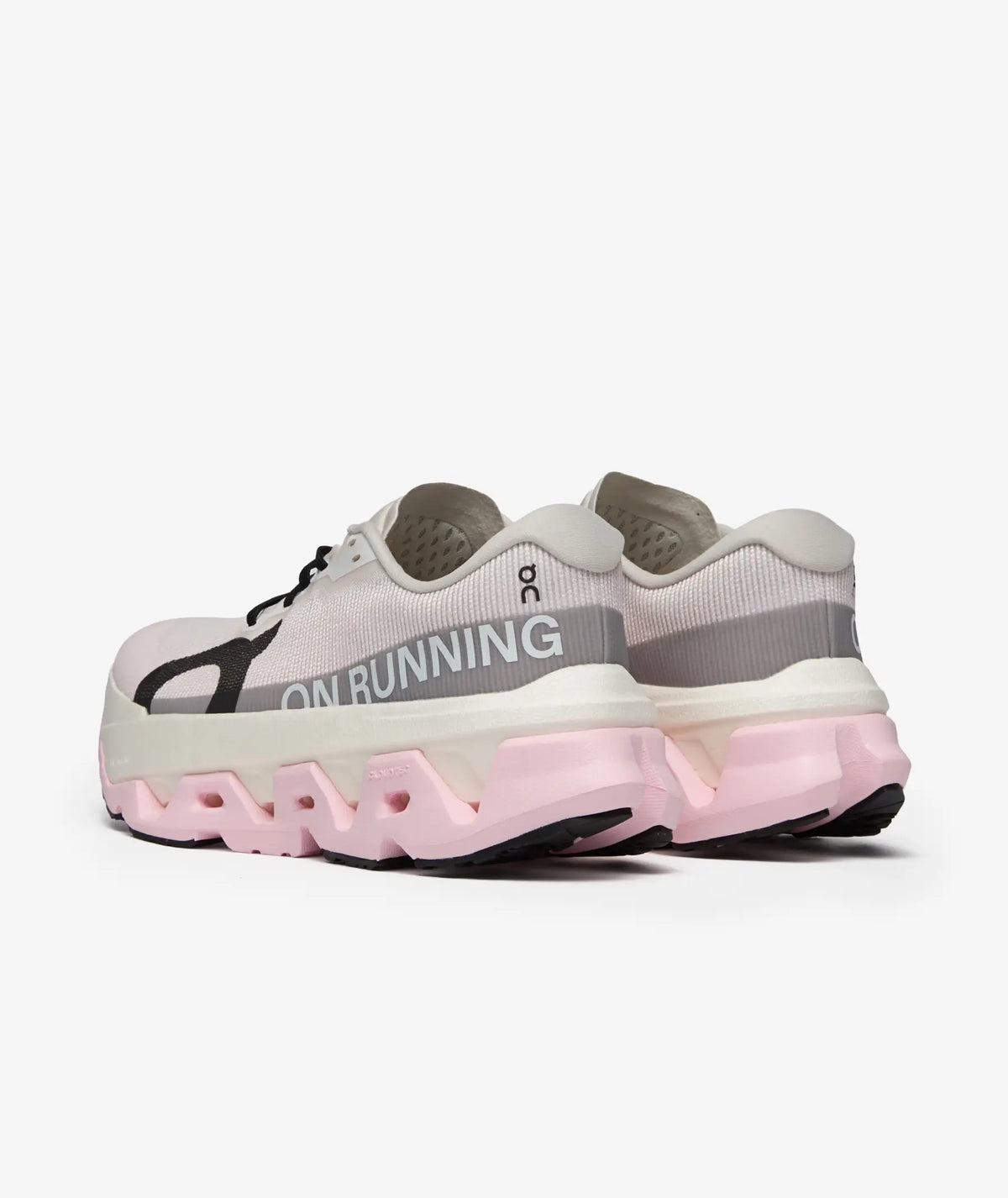 On cloud monster 3 pink
