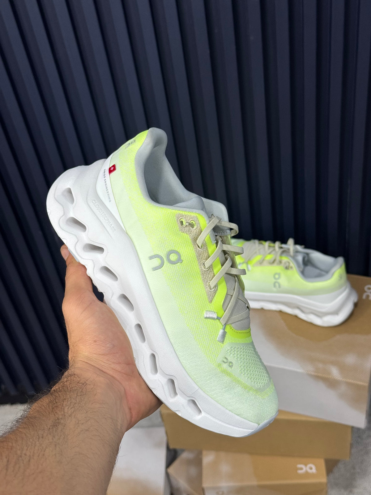 On cloud tilt super good quality en promoo
