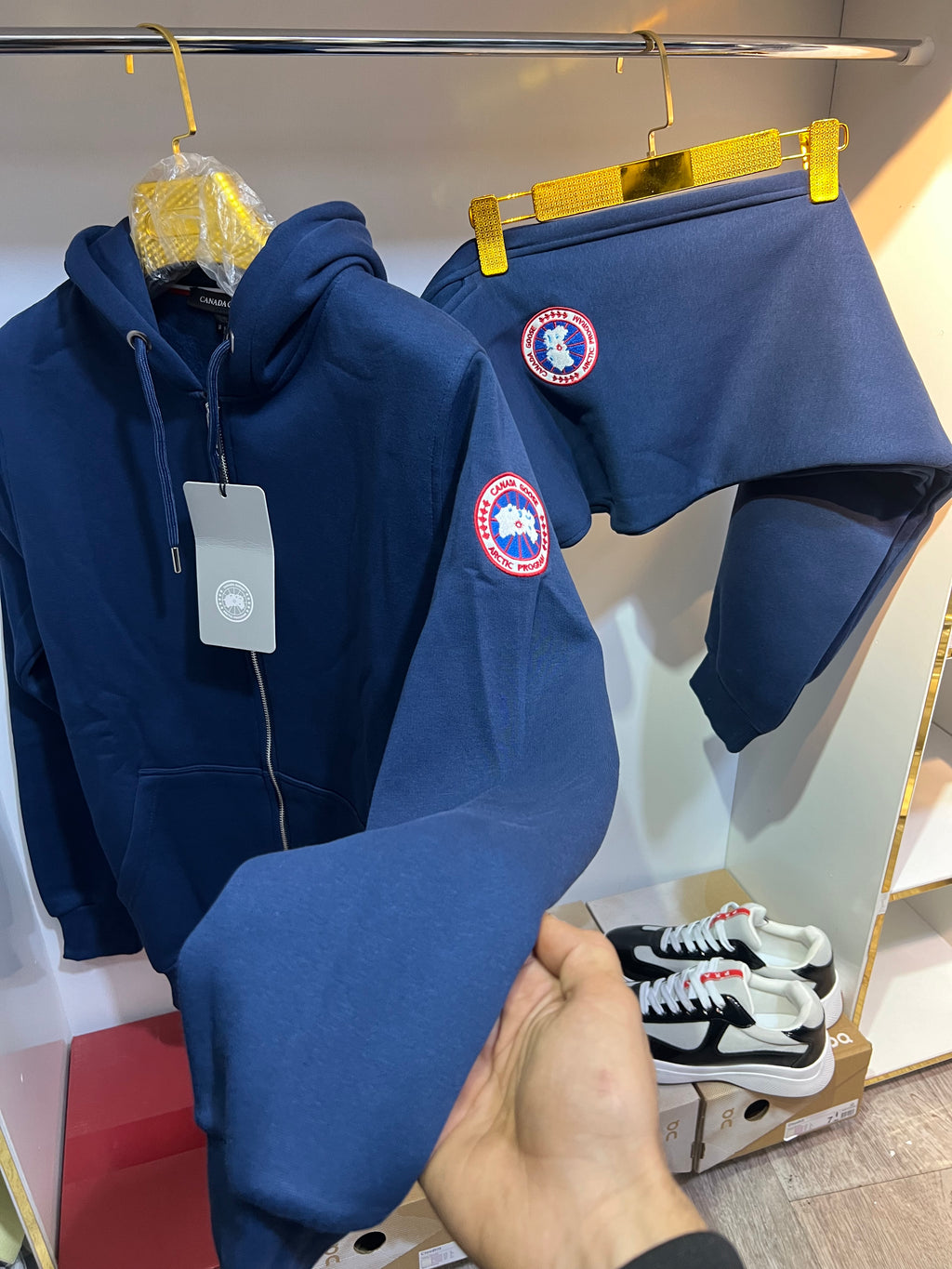 CANADA GOOSE ENSEMBLE NEW