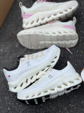 ON CLOUD BEIGE BLACK