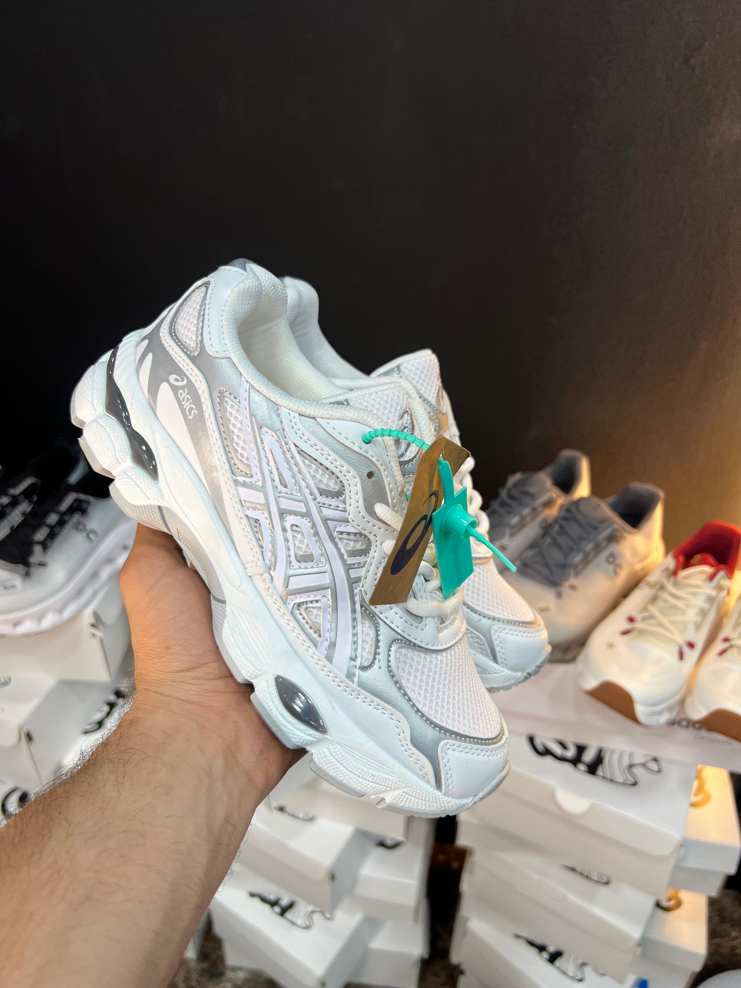 ASICS NYC BLANCHE