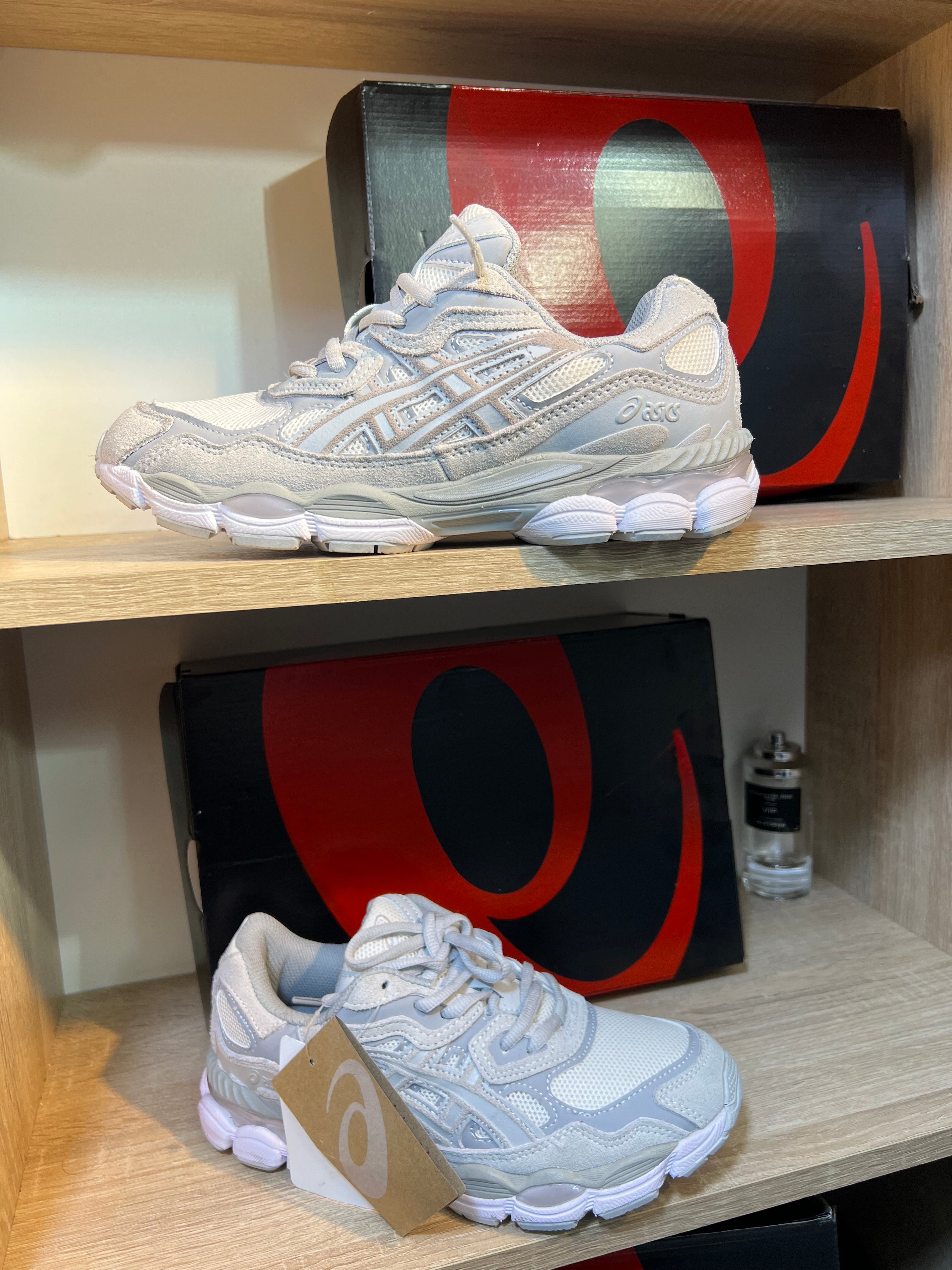ASICS NYC WHITE GREY ☁️ high quality 📦