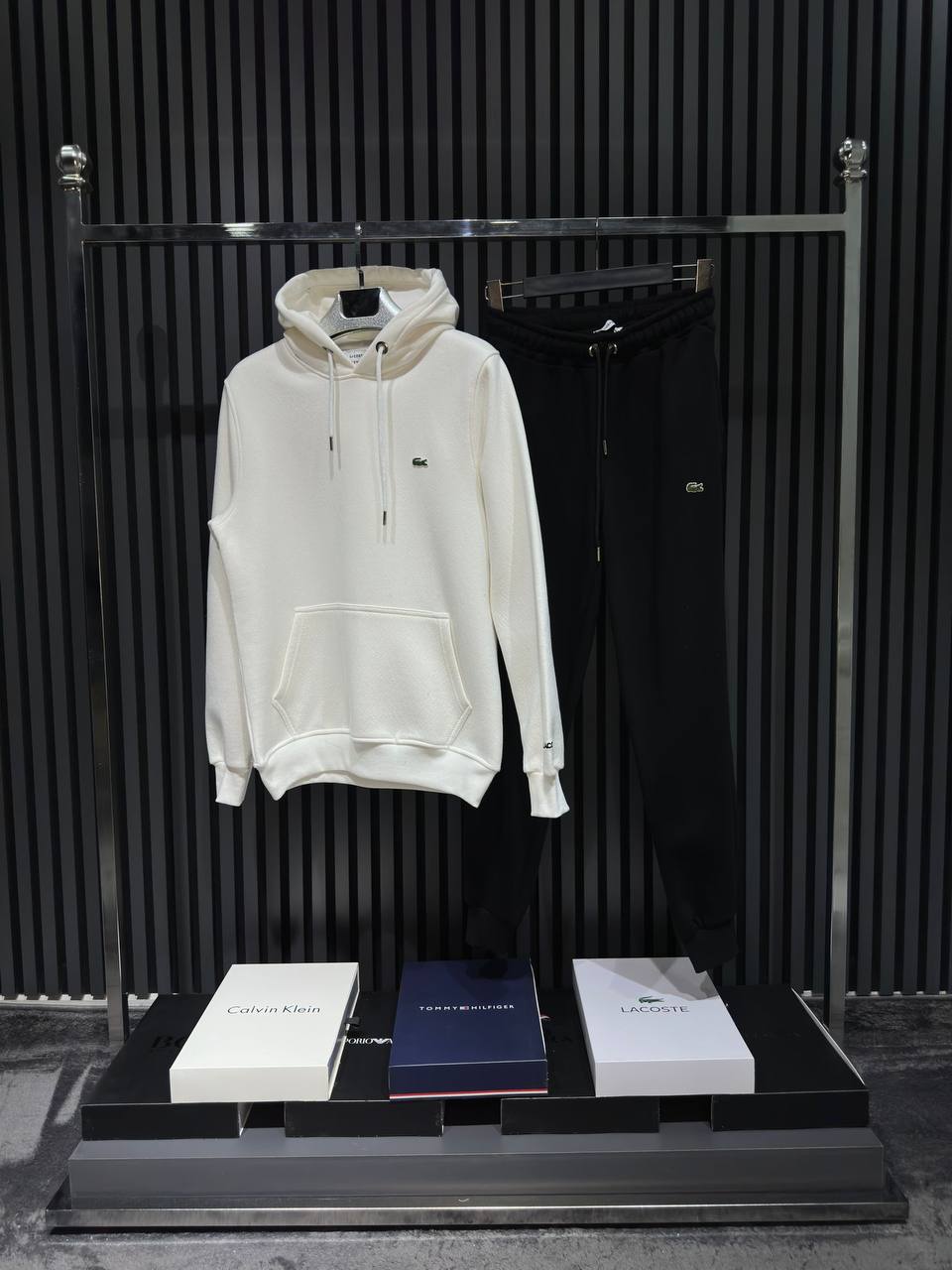 LACOSTE TRACKSUIT/HOODIE