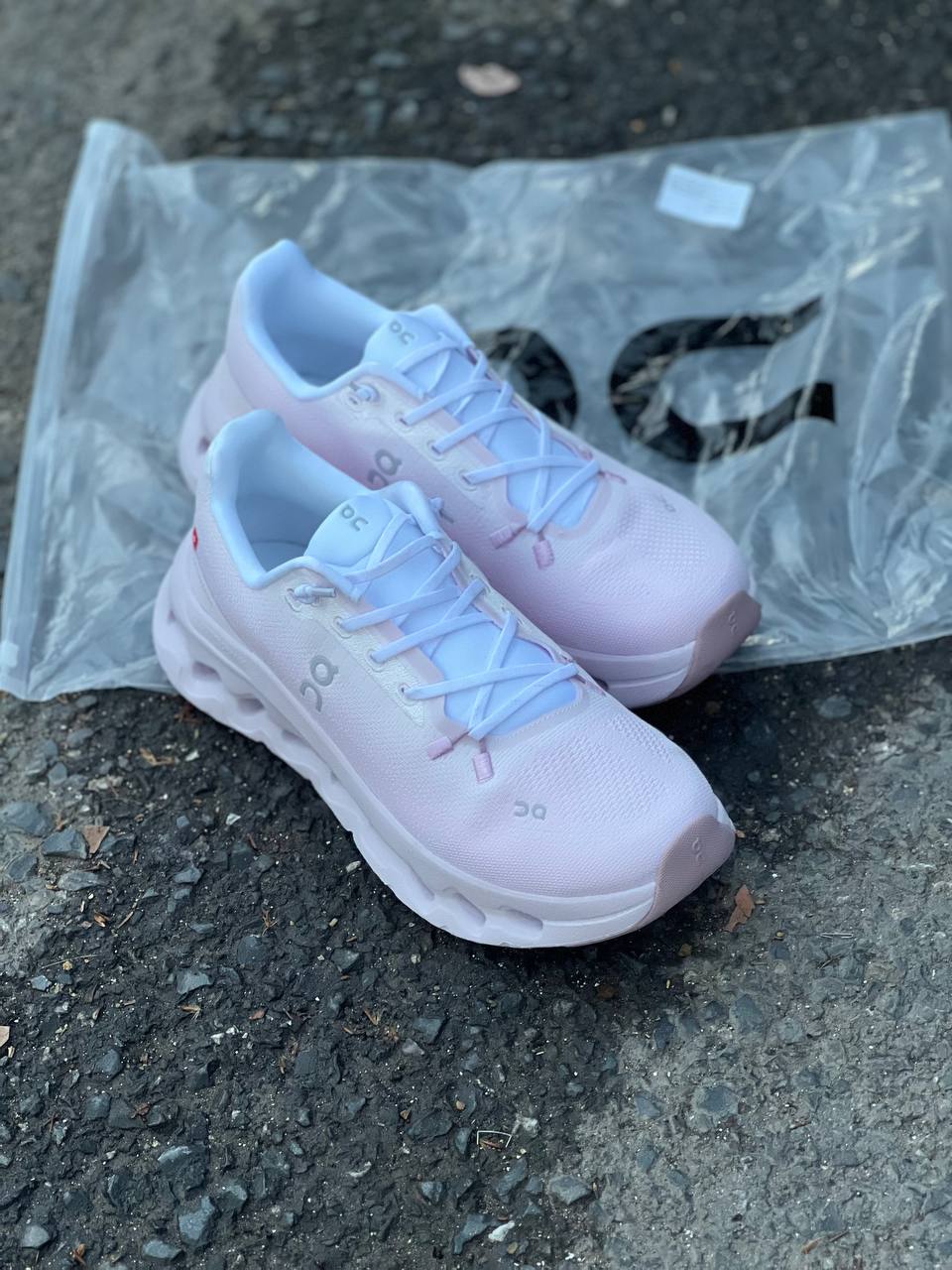 On cloud tilt rose